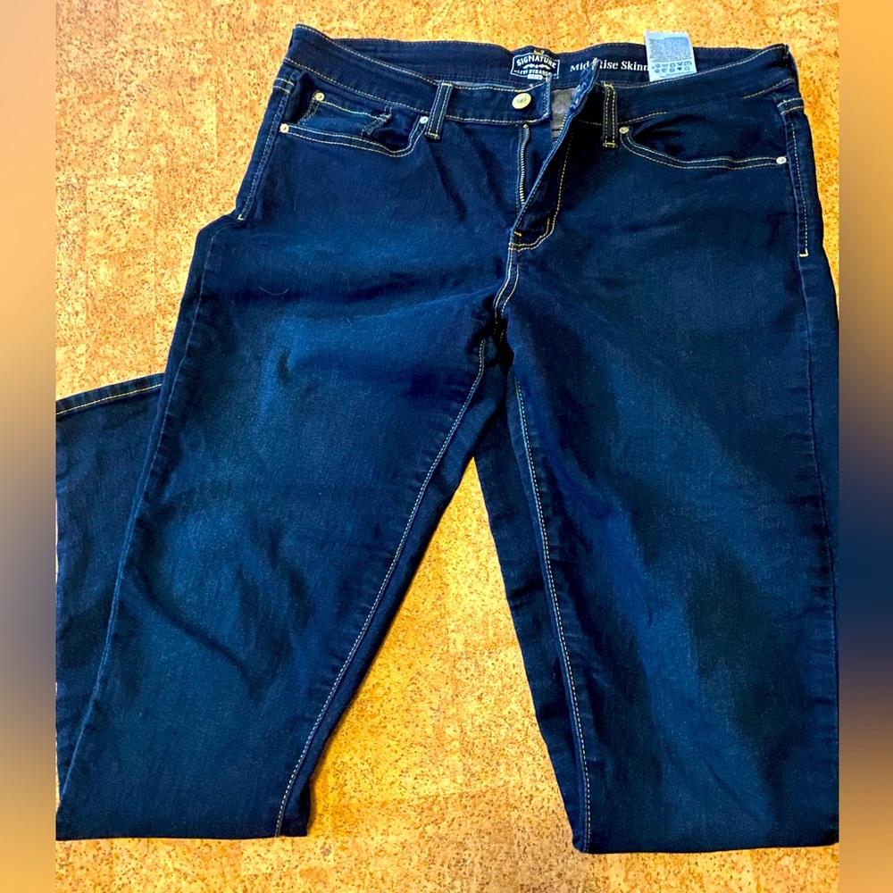 Levi’s mid ride skinny jeans 14L dark